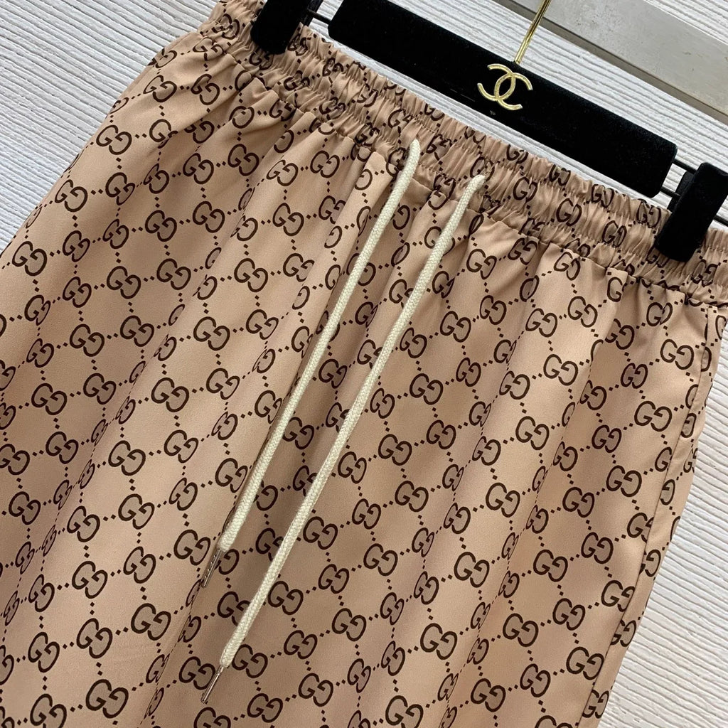 New G Letter Chain Print Fashion Set 1025070204