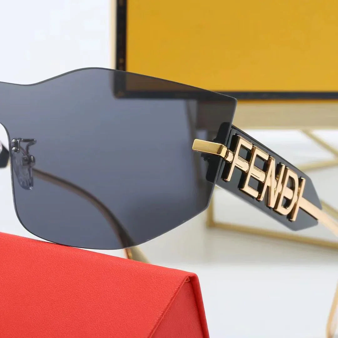Women's High-end Sunglasses UV-proof Fashion Casual Sunglasses 1024031119