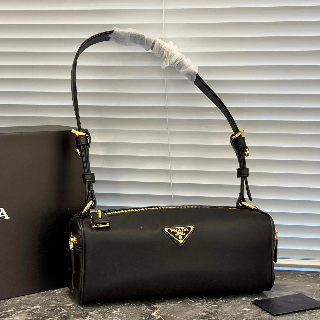 Cylinder Lock Bag Underarm Bag 1925012005