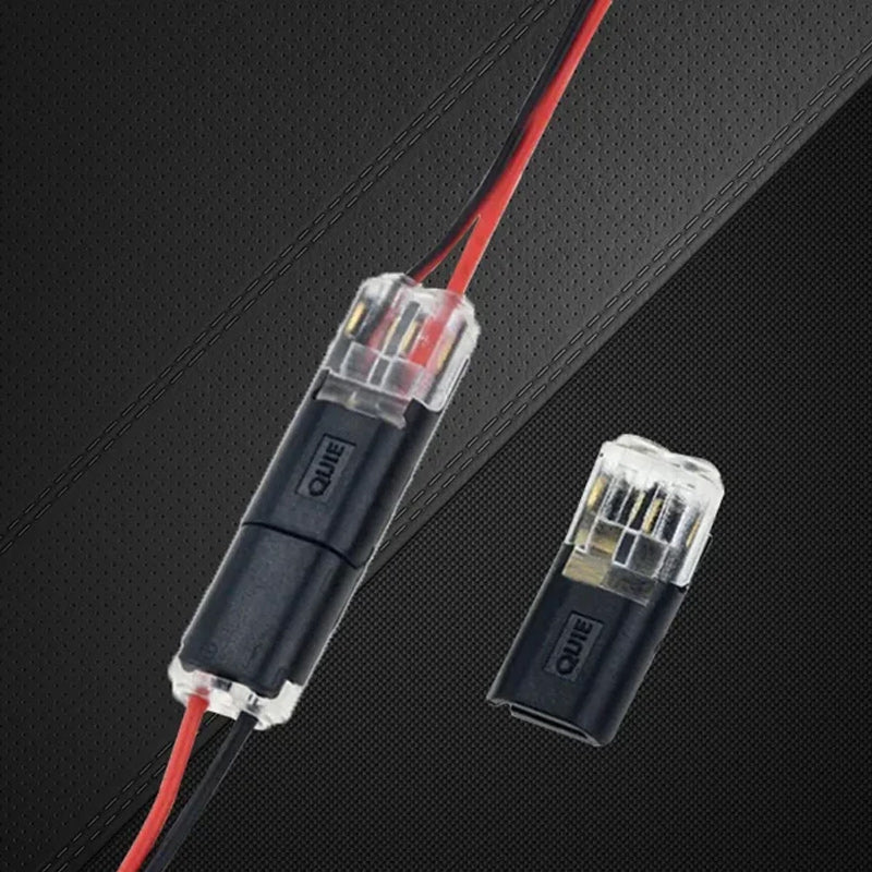 Double plug connector with locking latch